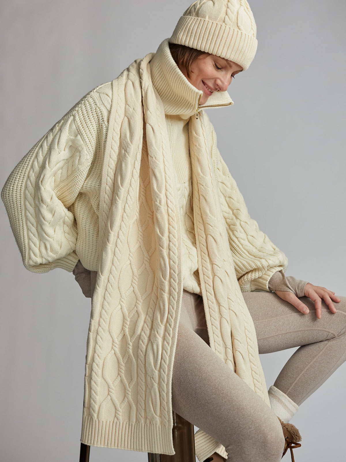 Corsair Cable Scarf | VARLEY US | Varley New
