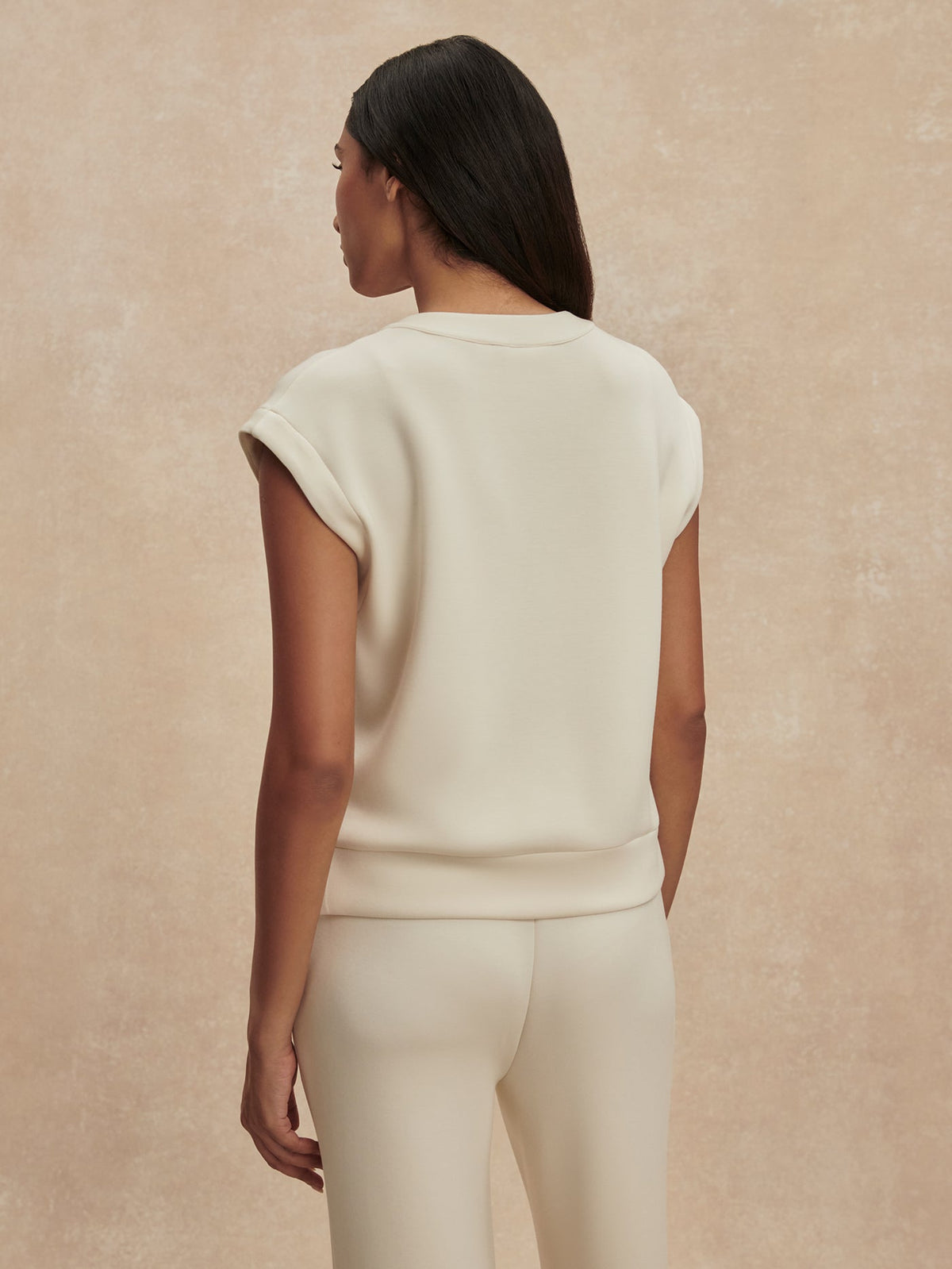 Delphi V Neck Tank Top | Varley Featured