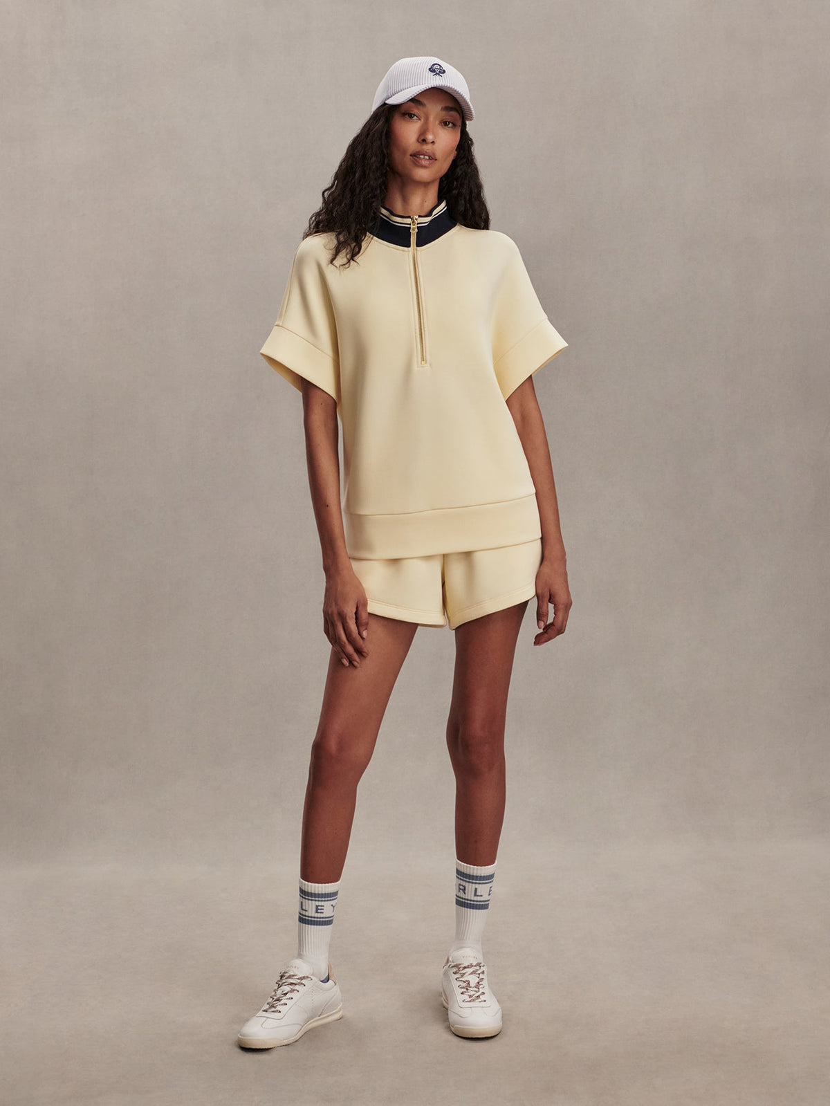 Ritchie Short Sleeve Sweatshirt 2.0 | Varley Top Pick