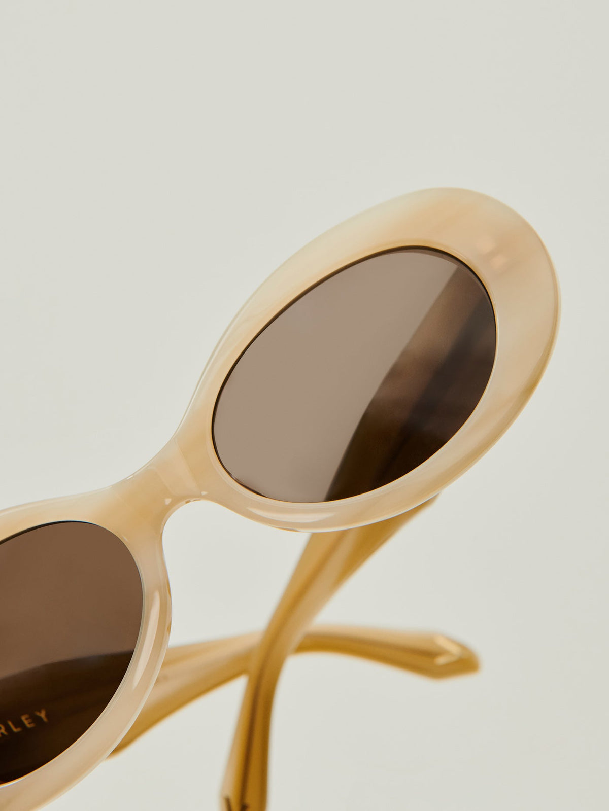 Bethnall Oval Sunglasses | Varley Trusted