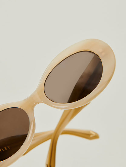 Bethnall Oval Sunglasses | Varley Trusted