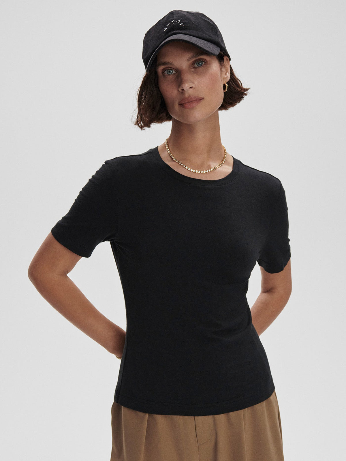 Regina Fitted Tee | Varley Top Pick