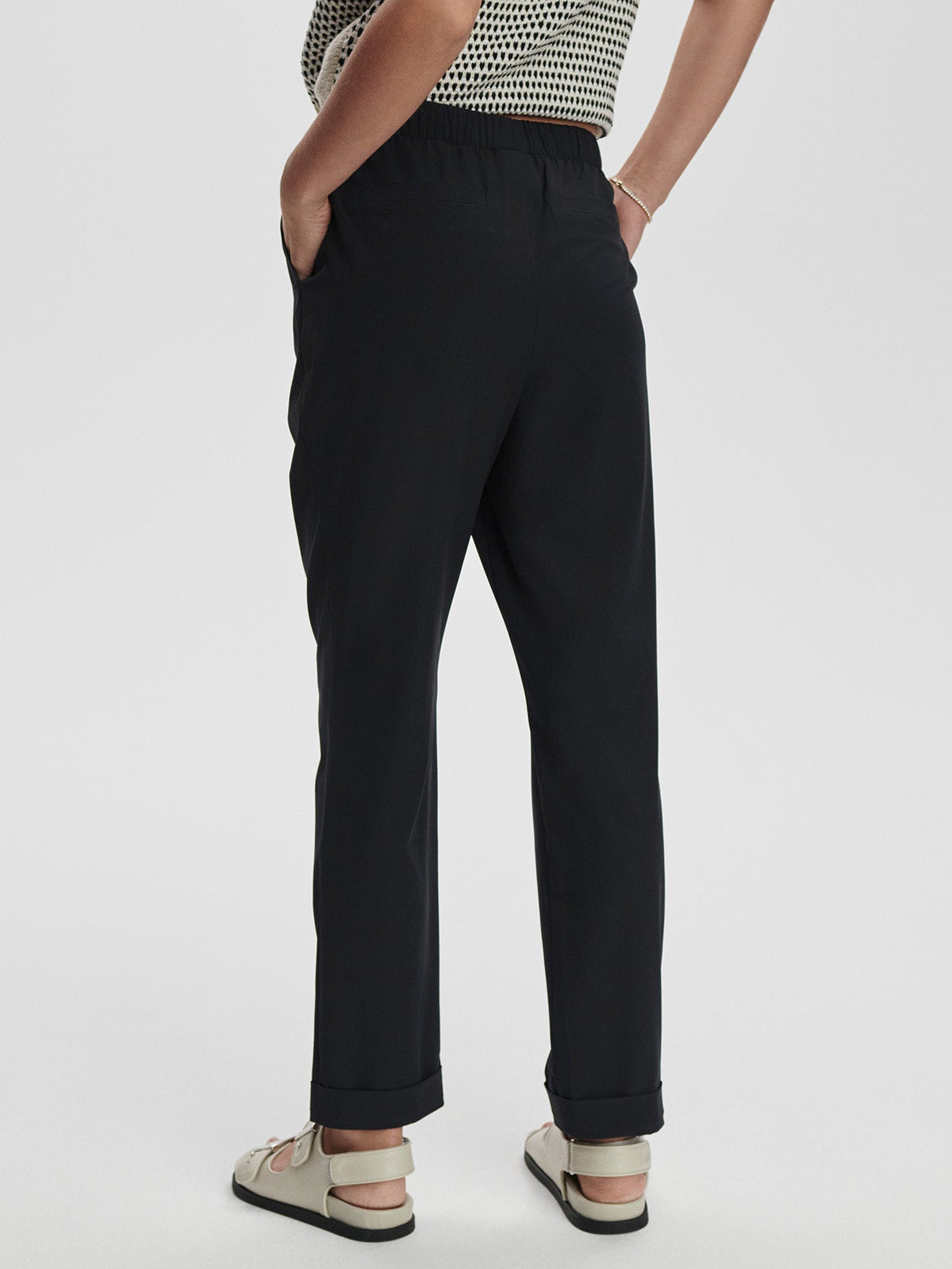 Alana Slim Tapered Cuff Pant 29 | Varley New