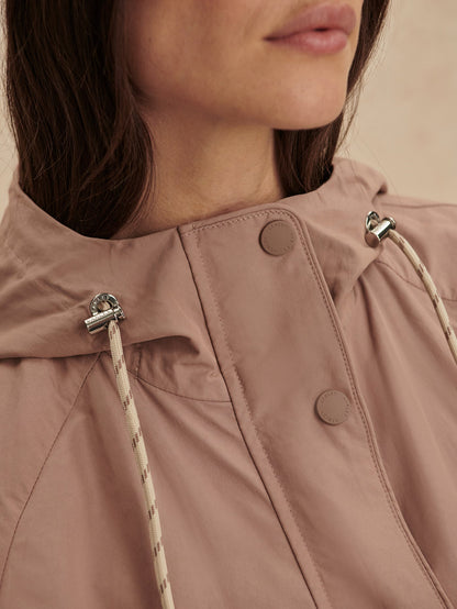 Isa Light Weight Jacket | Varley Smart Buy