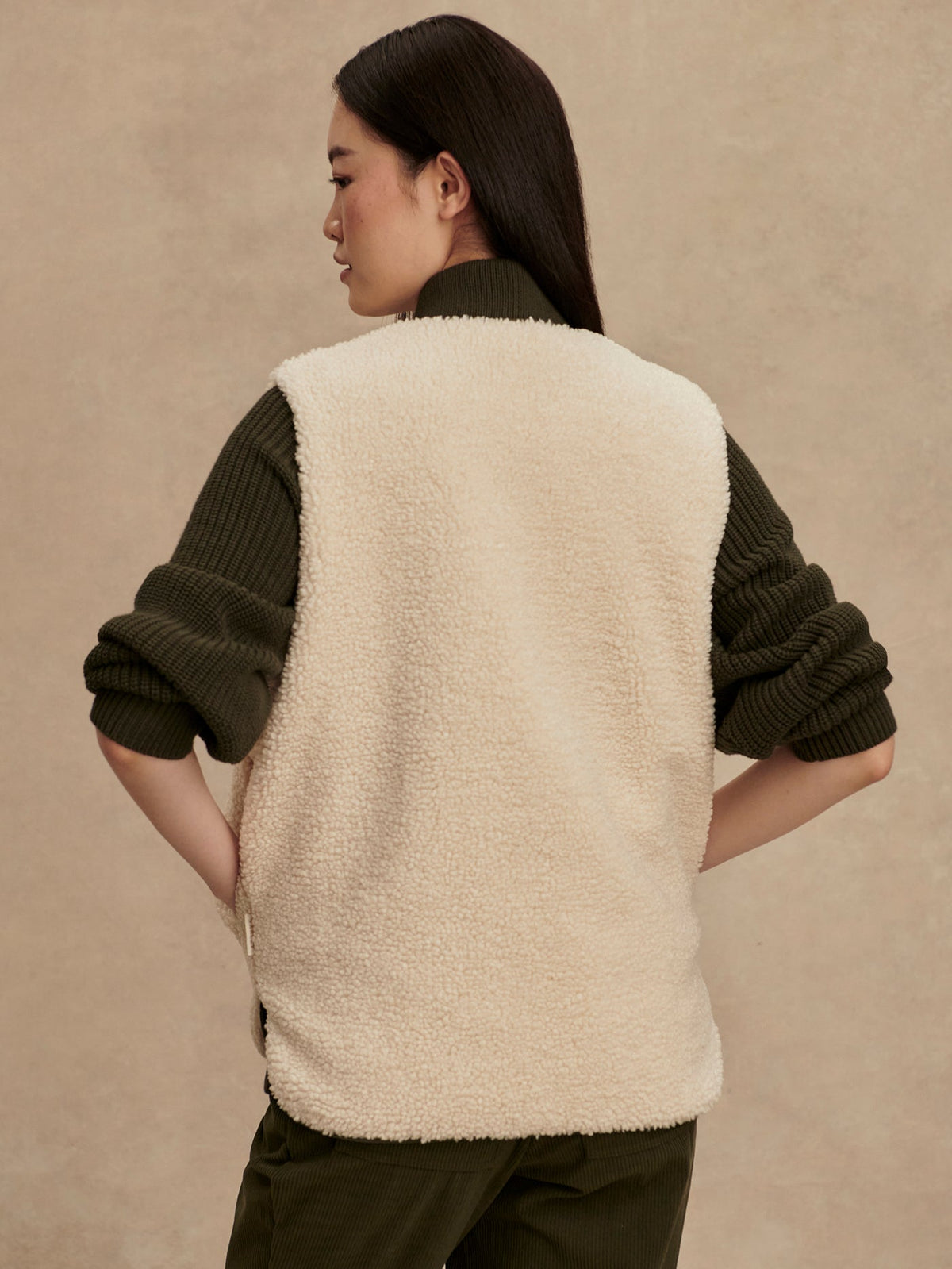 Audrea Reversible Gilet | Varley Quality