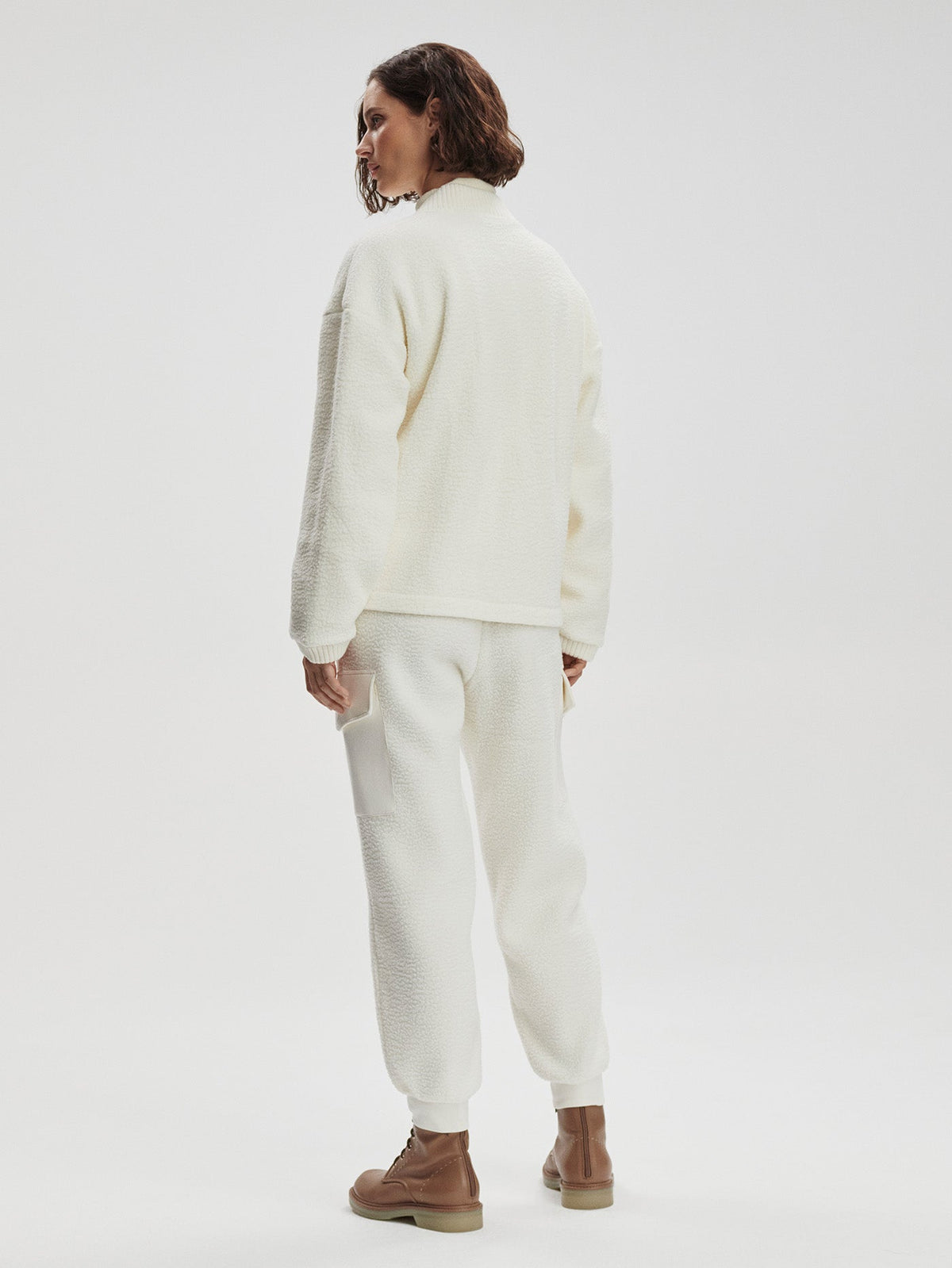 Willmont Patch Pocket Fleece | Varley Featured