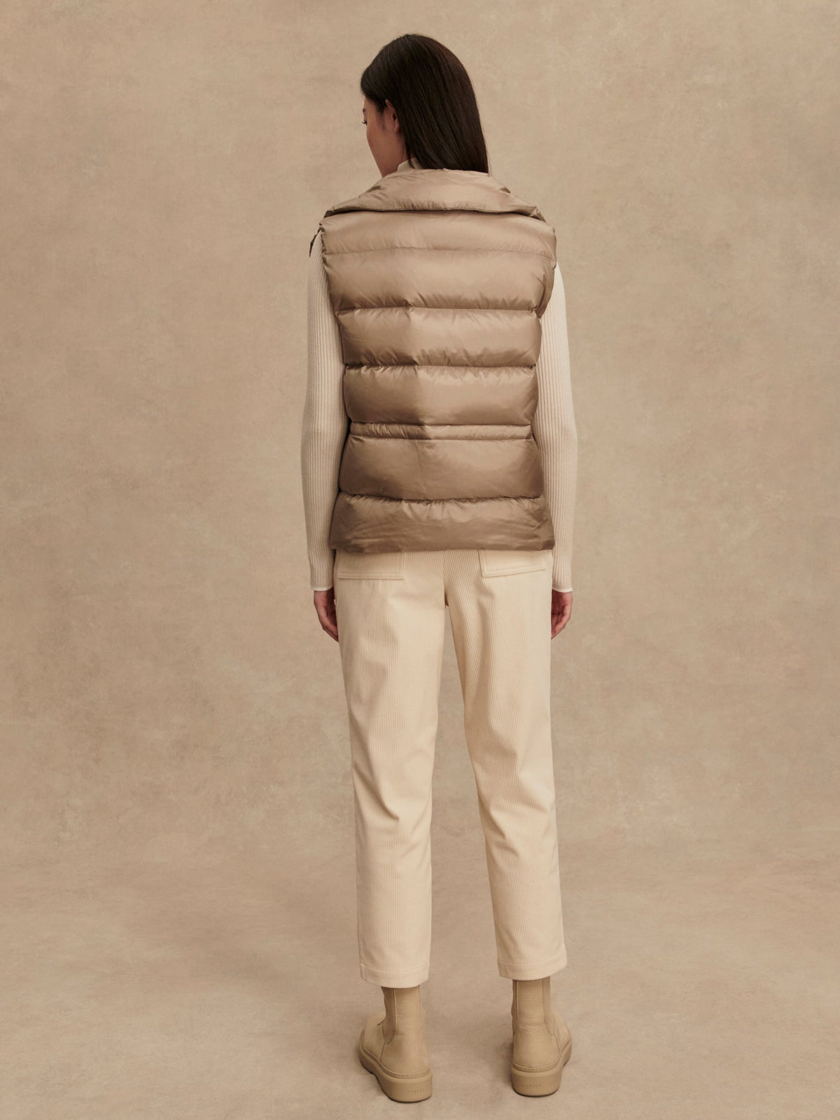 Bextor Lightweight Down Gilet | Varley Trusted