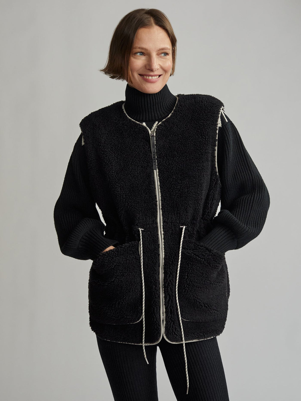 Kestrel Sherpa Gilet | VARLEY US | Varley Smart Buy