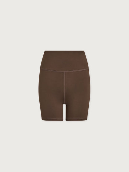 Assure High Rise Short 5 | Varley New