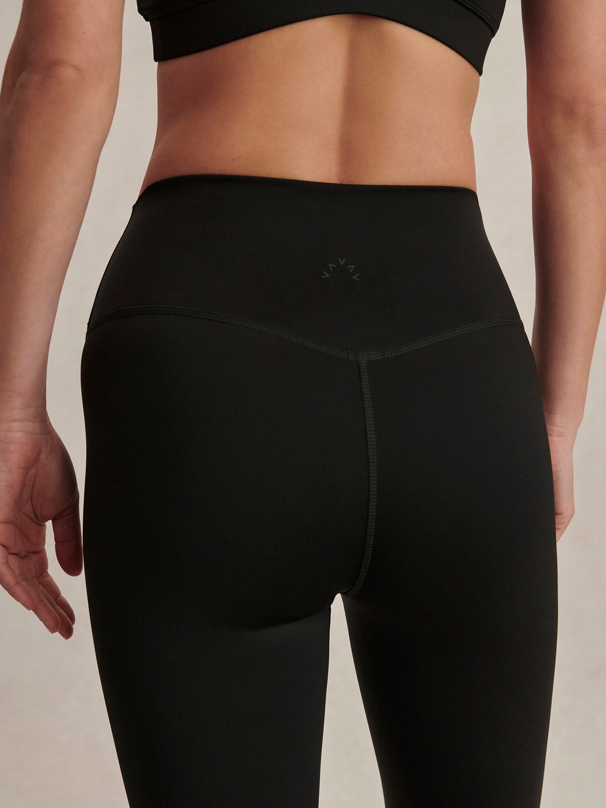 Assure High Rise Legging 25 | Varley Smart Buy