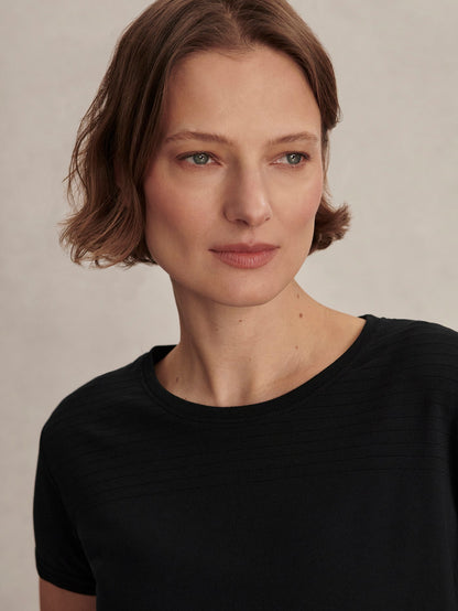 Saskia Seamless Longline Tee | Varley Customer Favorite