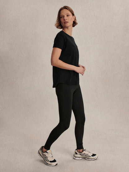 Saskia Seamless Longline Tee | Varley Customer Favorite