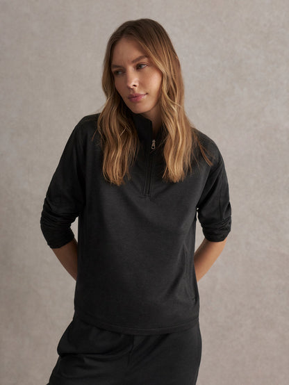 Lamia Half-Zip Active Sweatshirt | Varley Featured