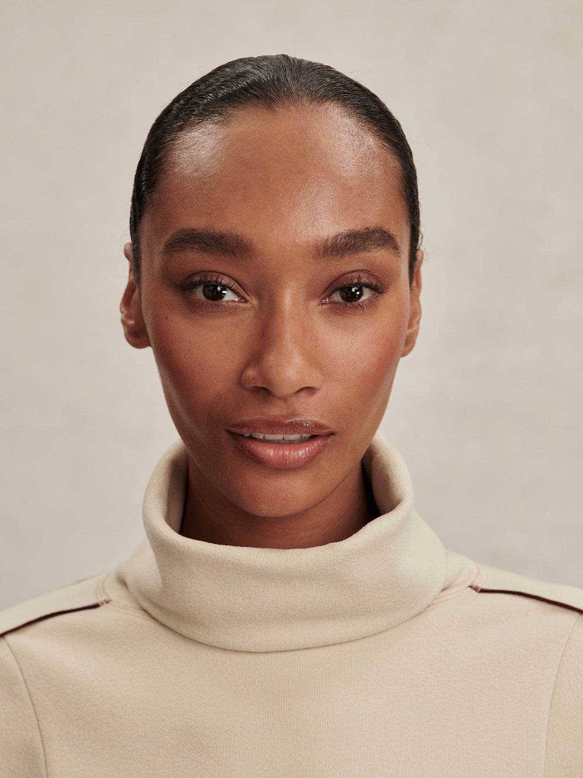 Ariana High Neck Active Sweatshirt | Varley Latest