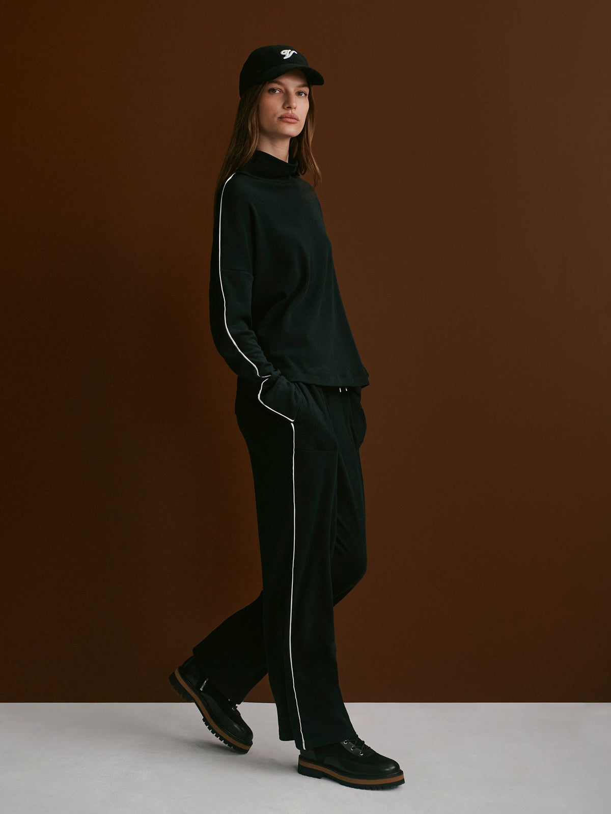 Brushed Rib Straight Leg Pant 28 | Varley Top Pick
