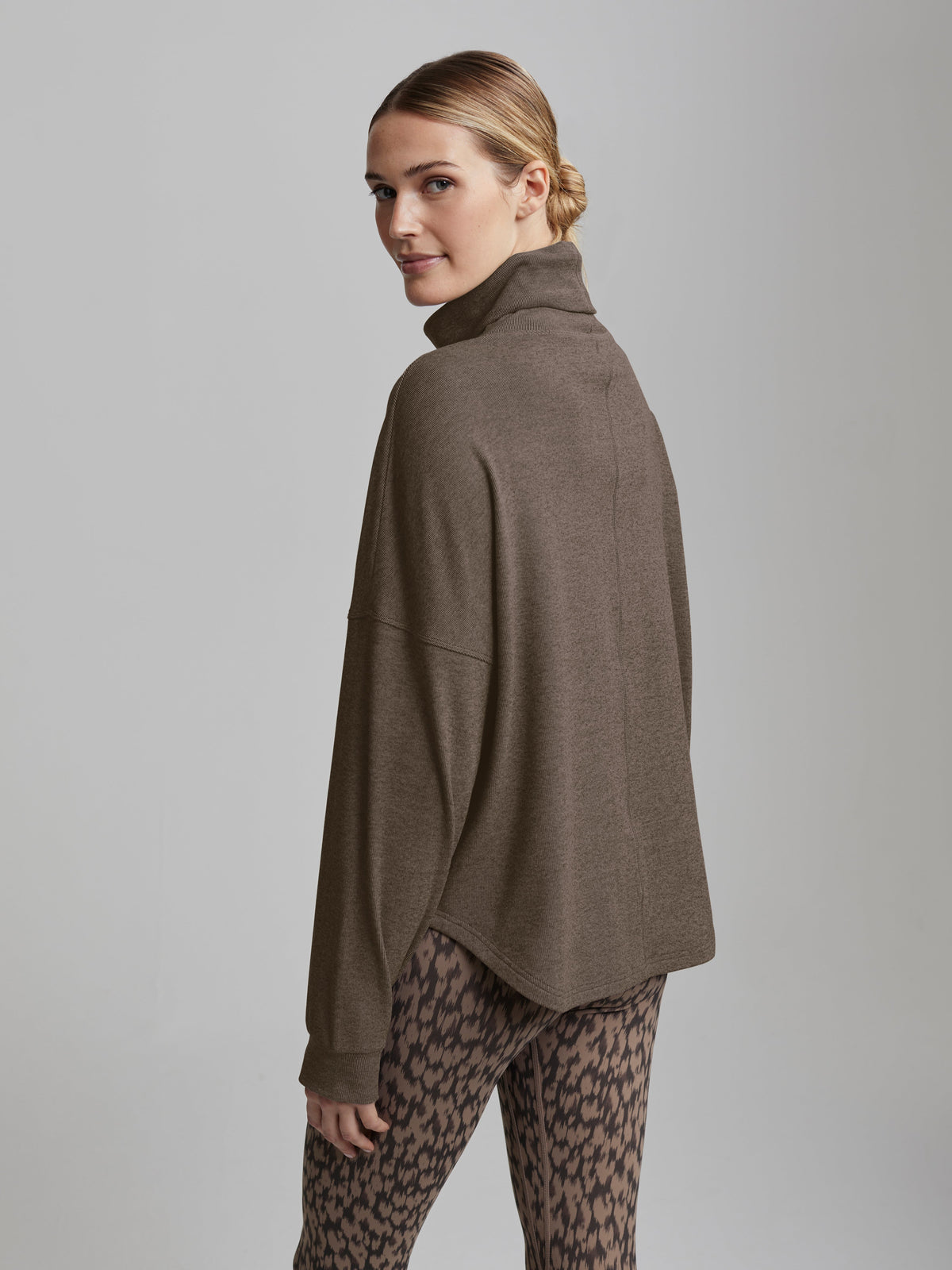 Rainer Roll Neck Active Sweatshirt | VARLEY US | Varley New