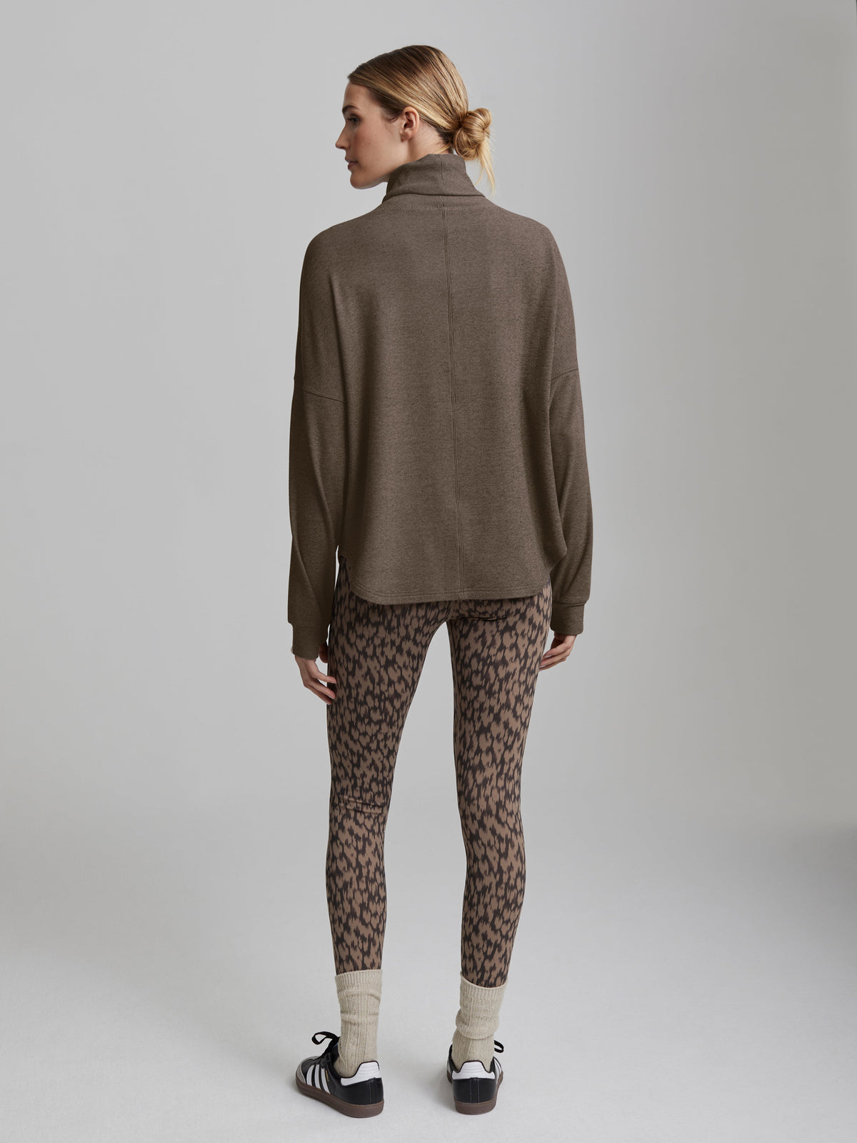 Rainer Roll Neck Active Sweatshirt | VARLEY US | Varley New