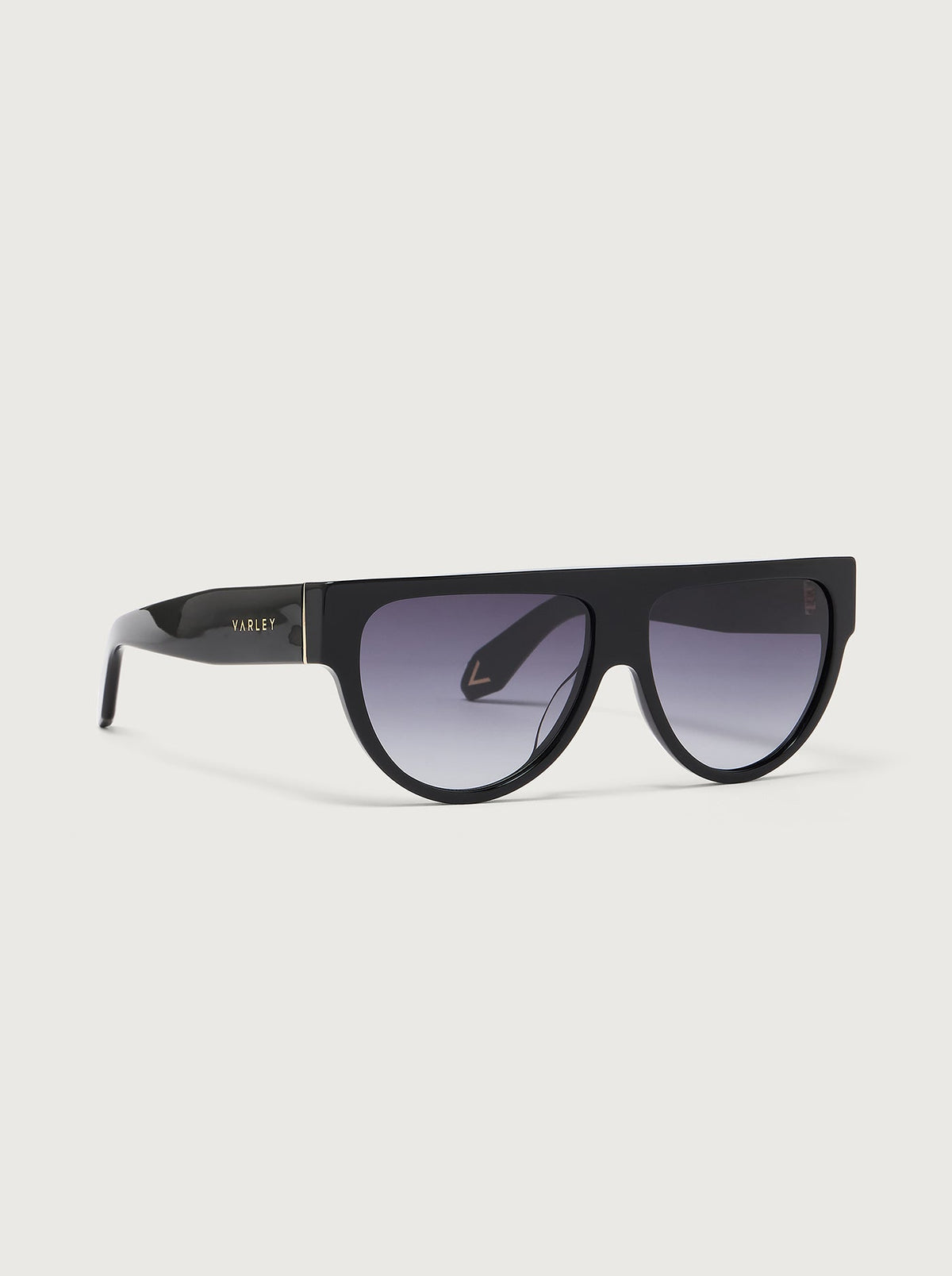 Dalling Oversize Sunglasses | Varley Featured