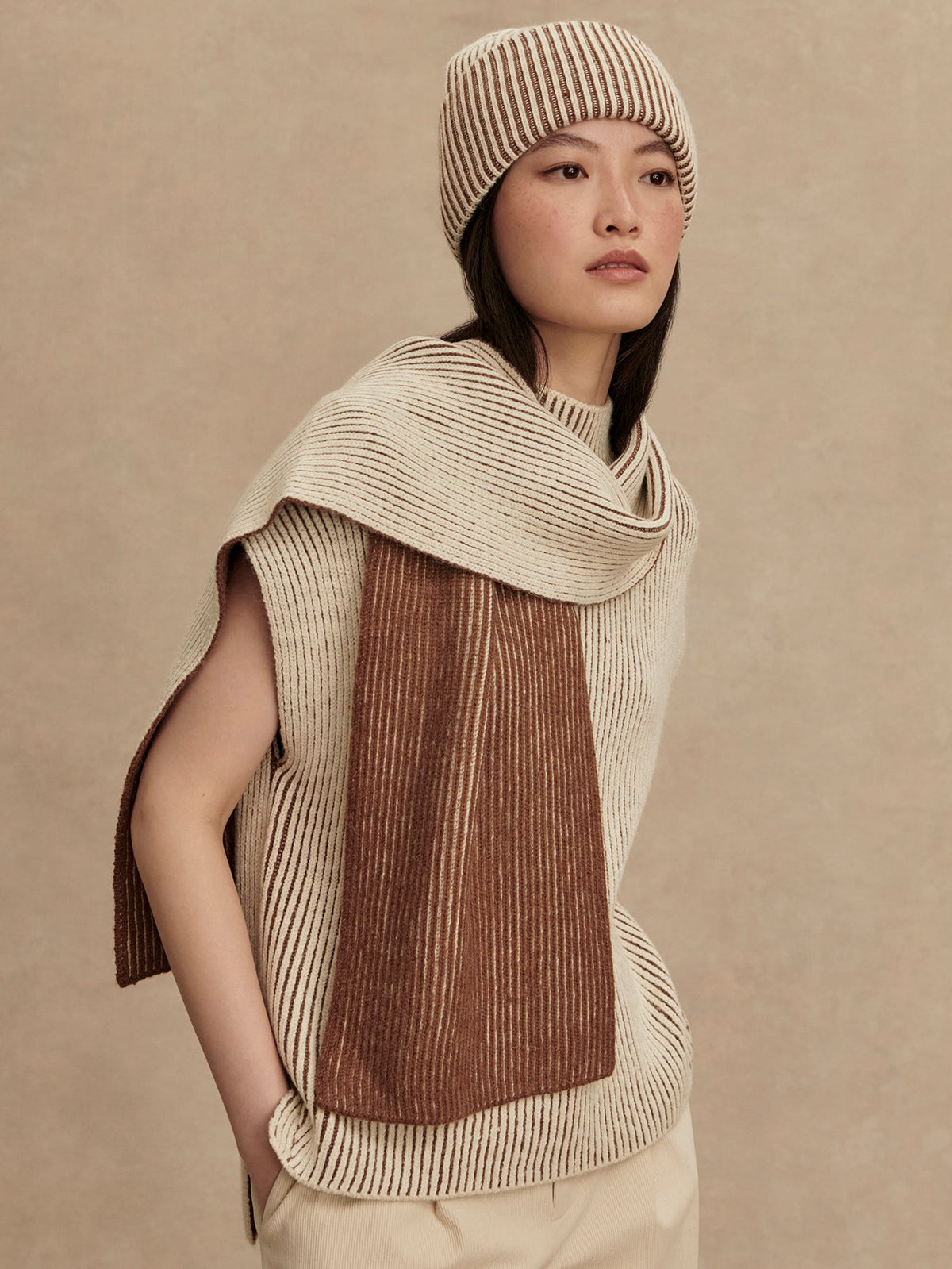 Deville Plated Scarf | Varley Smart Buy