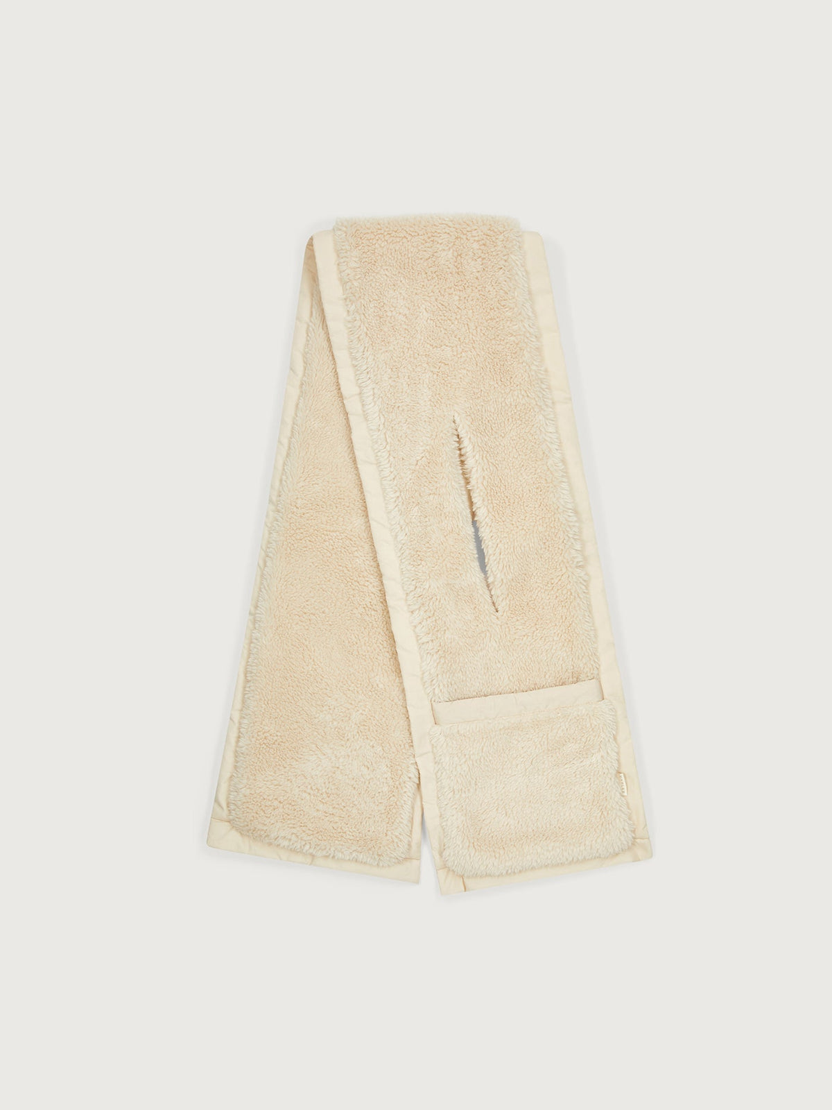 Vesta Sherpa Pocket Scarf | Varley Latest