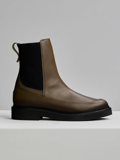 Eileen Chelsea Boot Nappa | Varley Trusted