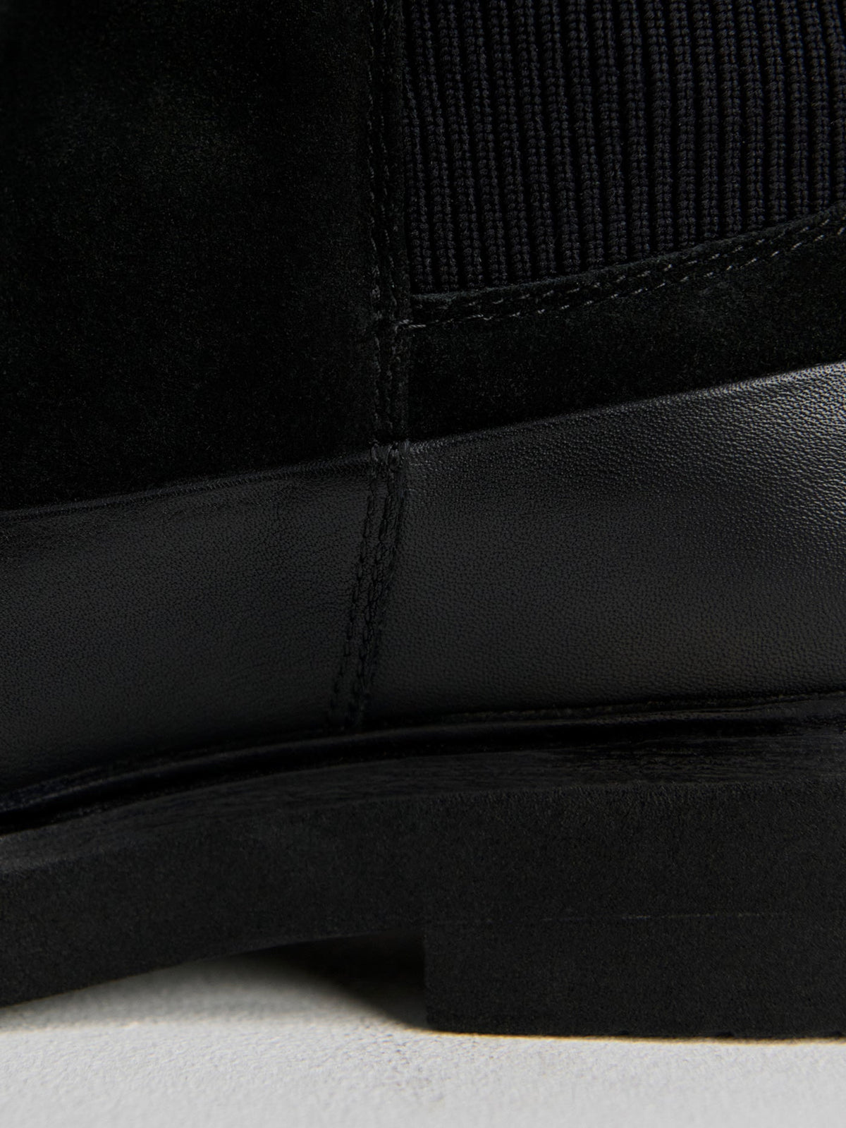 Eileen Chelsea Boot | Varley Customer Favorite