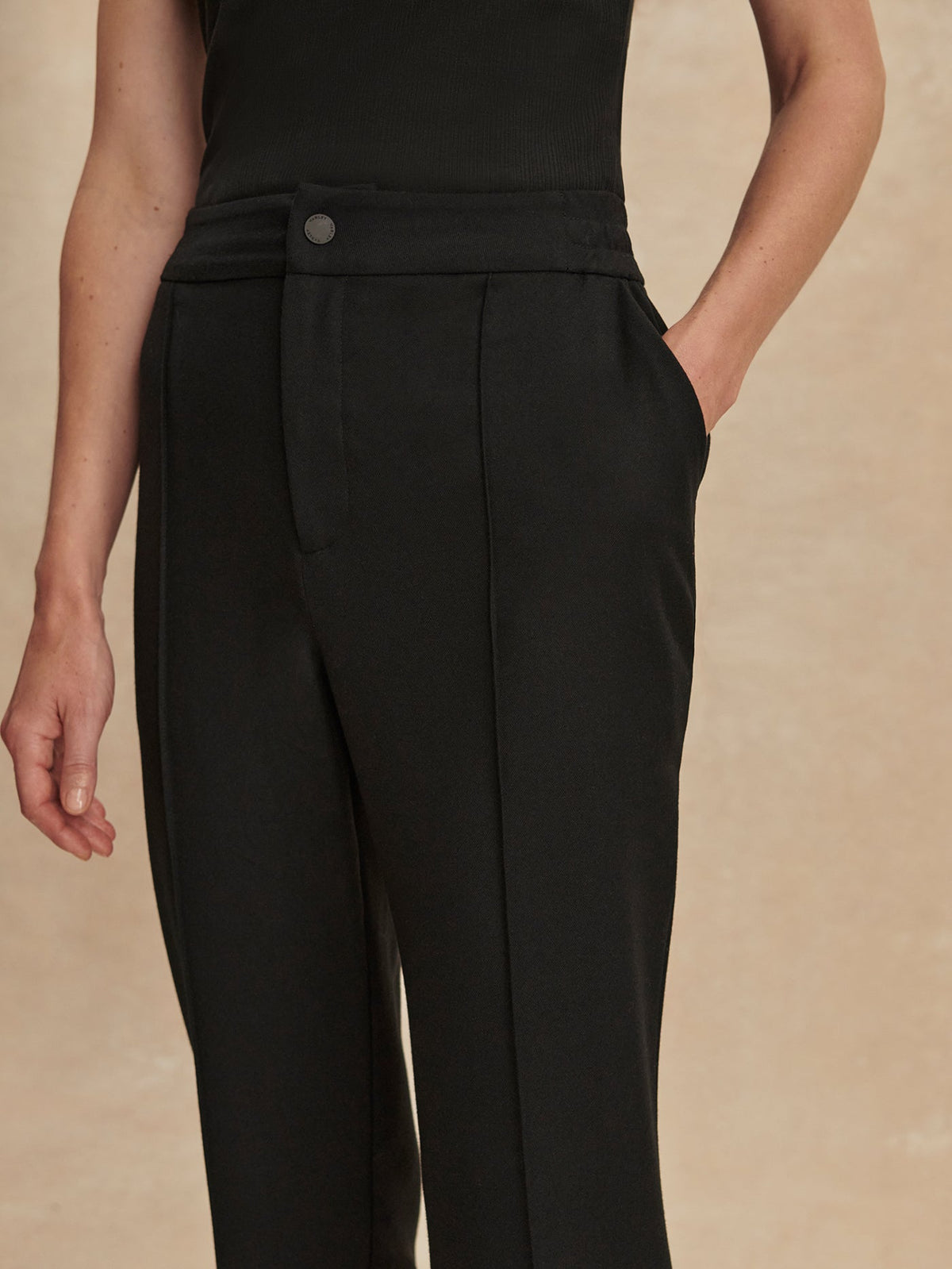 Rowena Tapered Leg 29 | Varley Top Pick