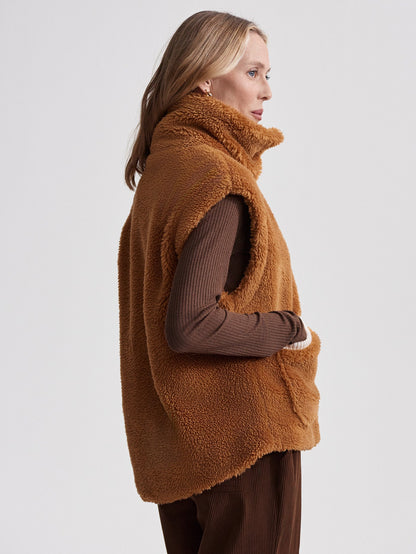 Balter Relaxed Sherpa Gilet | Varley Top Pick