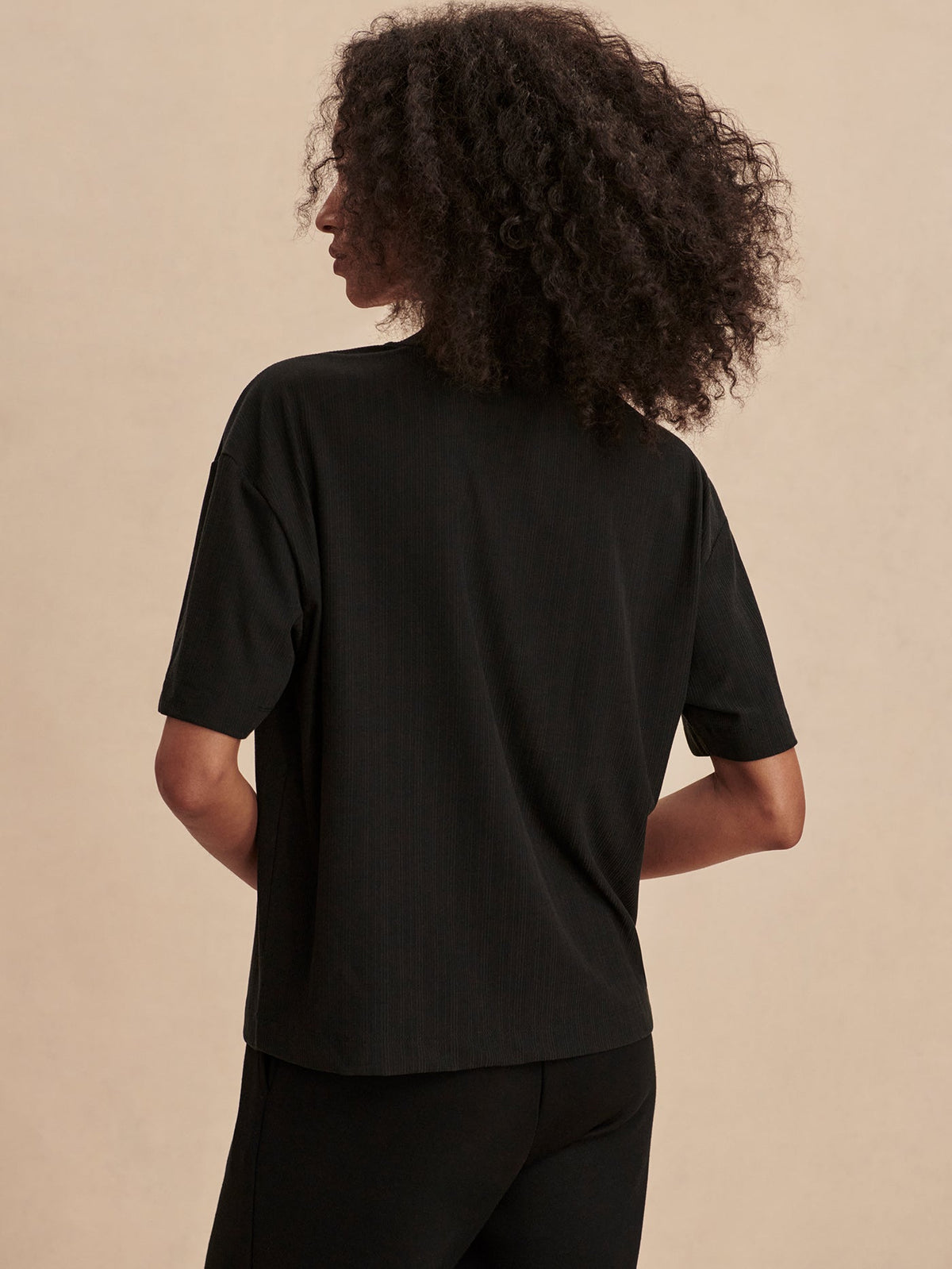 Kasey Mock Placket Rib Tee | Varley Top Pick