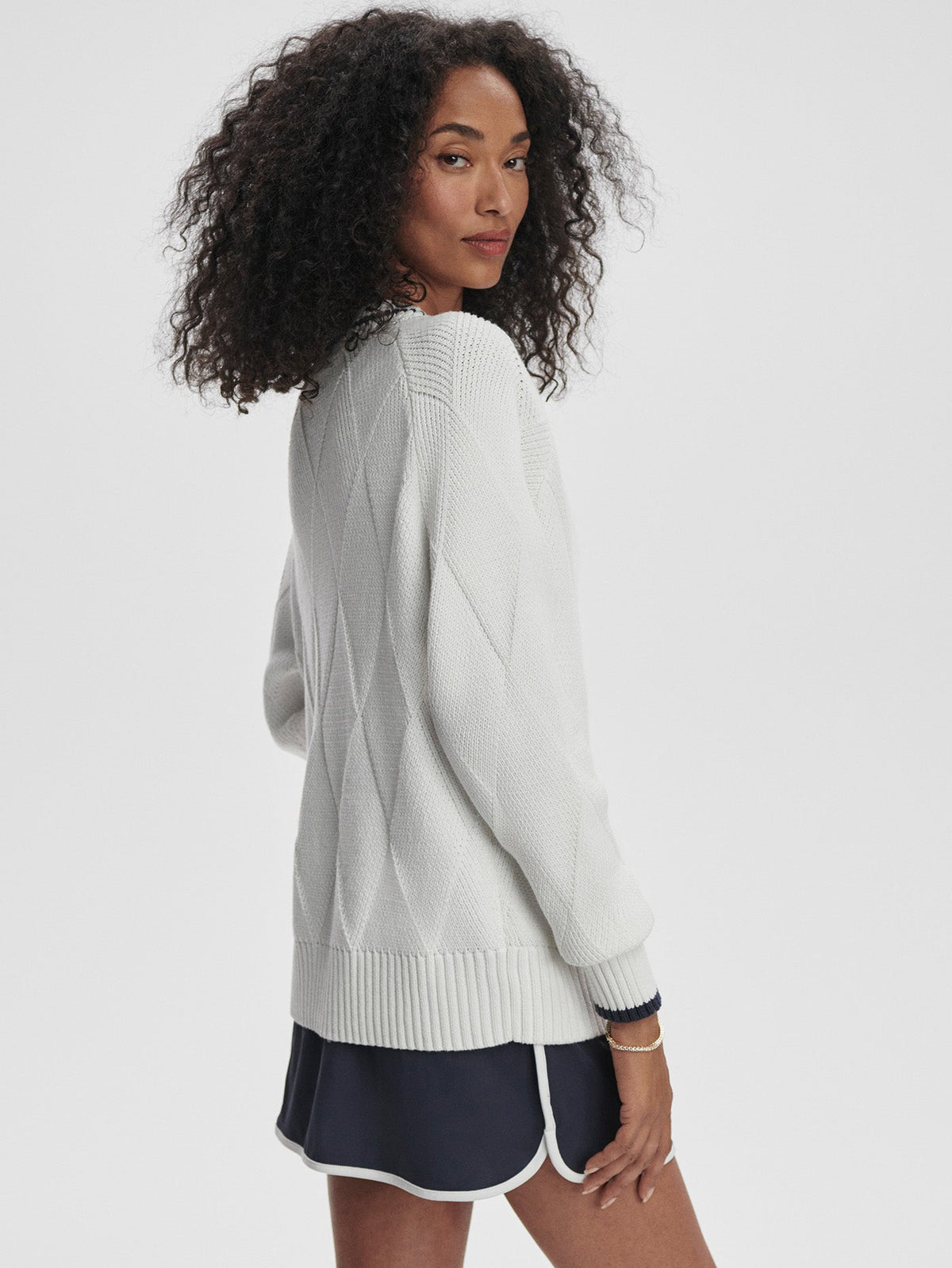 Ray Diamond V-Neck Knit | Varley Top Pick