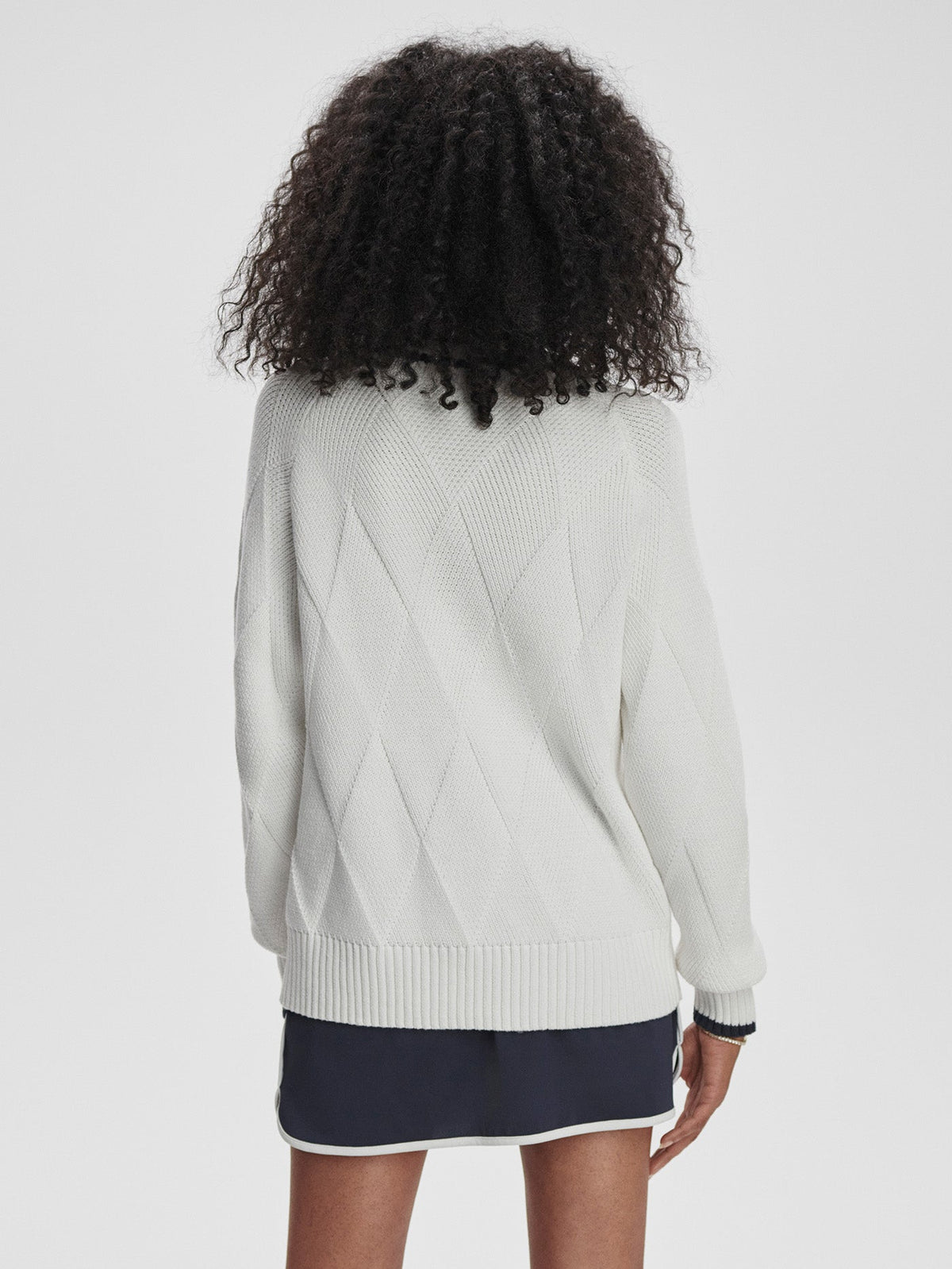 Ray Diamond V-Neck Knit | Varley Top Pick