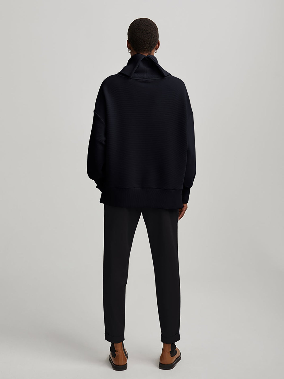 Milton Sweat | Varley Customer Favorite