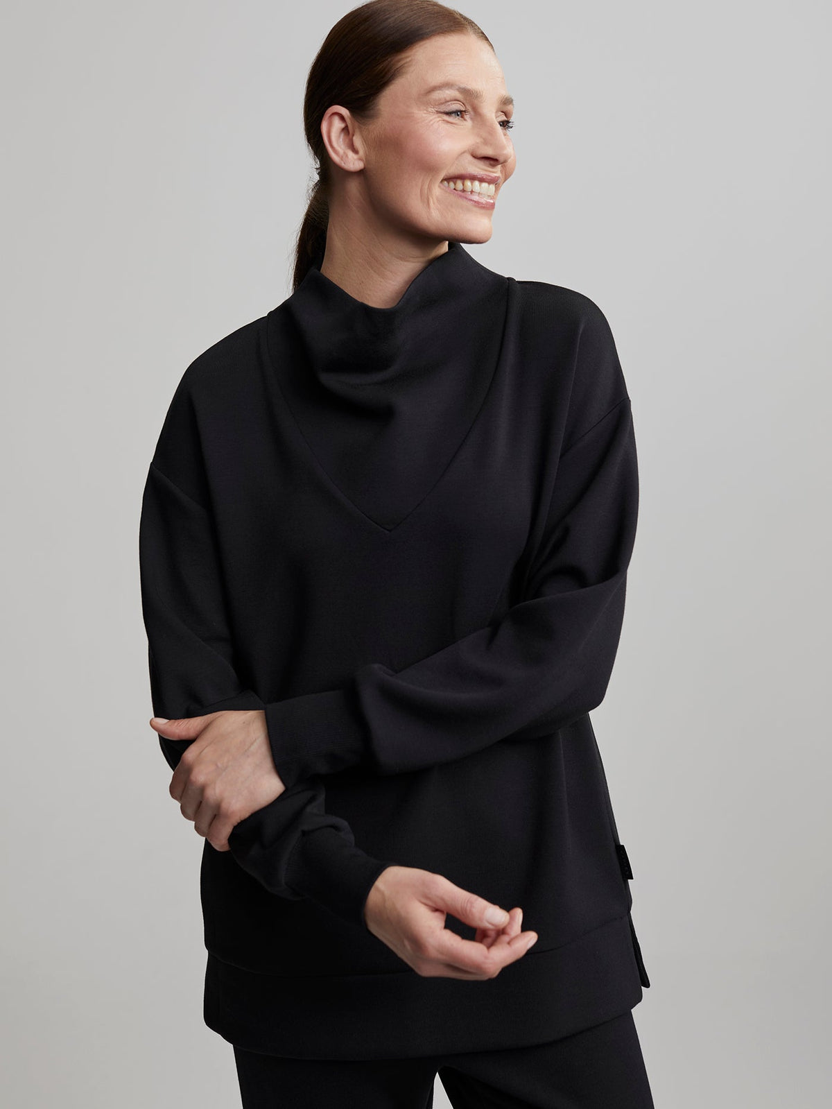 Modena Longline Sweat | VARLEY US | Varley Premium